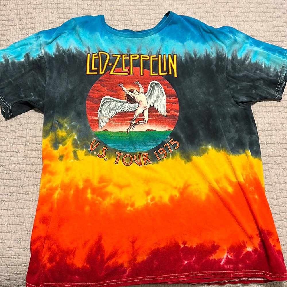 “Led Zepplin” XL Band tee